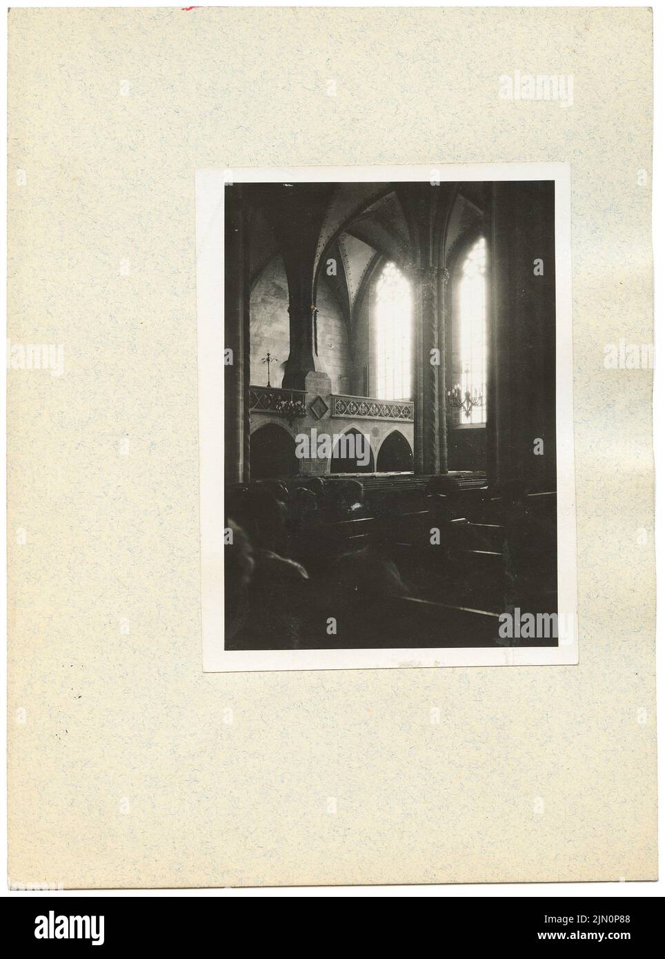 Braun Adolphe (1811-1877), Marienkirche, Herford (vor 1885): Innen nach Südosten. Foto, 21,5 x 15,9 cm (einschließlich Scankanten) Braun Adolphe (1811-1877): Marienkirche, Herford (vor 1885) Stockfoto