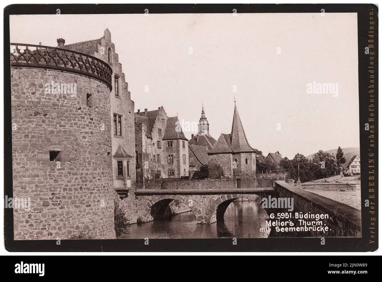 Unbekannter Fotograf, Meliors Turm in Büdingen (ohne Datum): Ansicht. Foto, 11,2 x 16,6 cm (einschließlich Scankanten) unbekannt. Fotograf : Meliors Turm in Büdingen (ohne DAT.) Stockfoto
