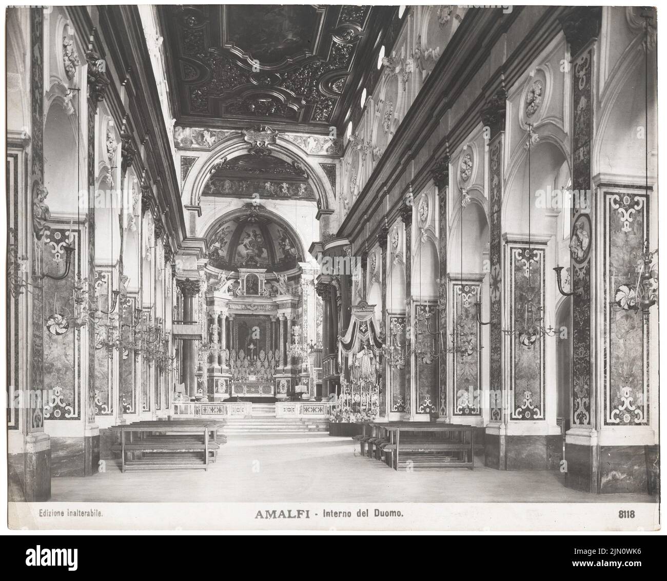Unbekannter Fotograf, Kathedrale in Amalfi (ohne Datum): Innen. Foto, 20 x 24,9 cm (einschließlich Scankanten) unbekannt. Fotograf : Kathedrale in Amalfi (ohne DAT.) Stockfoto