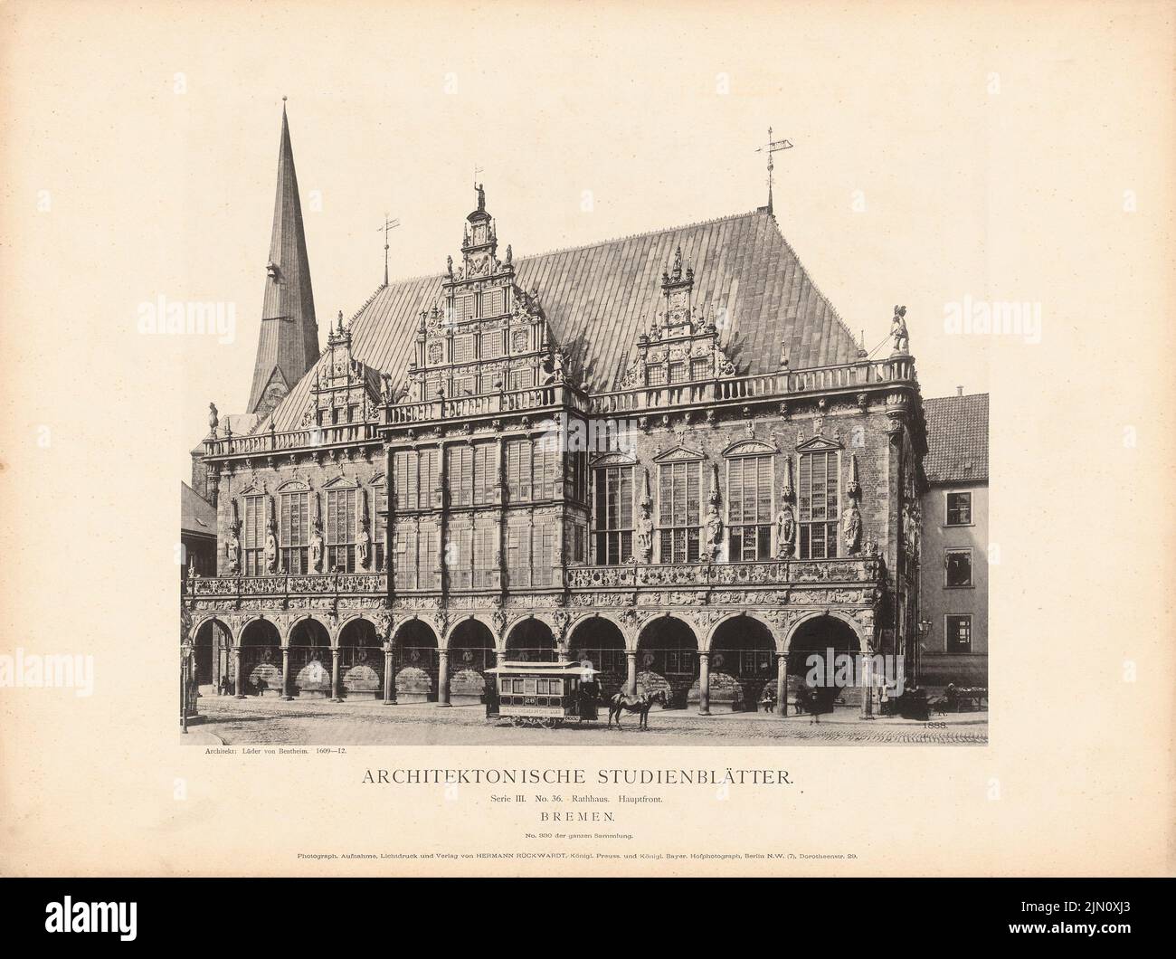 Lüder von Bentheim, Rathaus, Bremen. (Aus: Architectural Study Sheets, Series III, No. 36) (1888): Blick auf die Hauptfront. Leichter Druck auf Papier, 36,3 x 48,7 cm (inklusive Scankanten) Lüder von Bentheim : Rathaus, Bremen. (Aus: Architektonische Studienblätter, Serie III, Nr. 36) Stockfoto