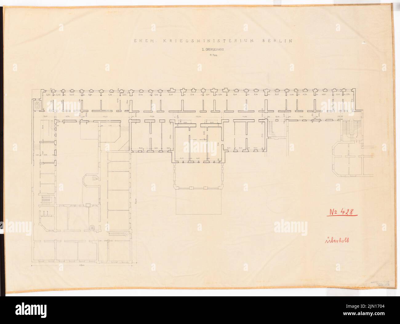 Drewitz Wilhelm (1806-1888), Reichsluftfahrtministerium in Berlin (Vorgängergebäude): Ehemaliges Kriegsministerium (1845-1846): Teil der Leipziger Straße 5-6: Grundriss 2., 1: 100. Bleistift auf Transparent, 79,6 x 107,3 cm (inklusive Scankanten) Drewitz Wilhelm (1806-1888): Reichsluftfahrtministerium, Berlin (Vorgängerbauten): ehemaliges Kriegsministerium Stockfoto