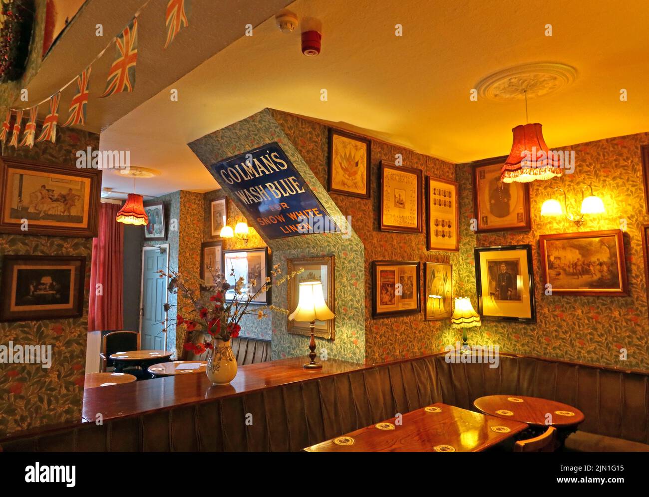 Innenseite des Albion Inn, Volunteer St / Park St, Chester, Cheshire, England, Großbritannien, CH1 1RN Stockfoto