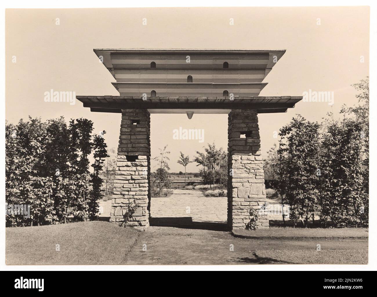 Mattern Hermann (1902-1971), Zuckerfabrik Fr. Meyers Sohn, Tangermünde. Regiehaus: Regiehaus Taubenhaus. Foto auf Papier, 12,4 x 17,2 cm (einschließlich Scankanten) Stockfoto