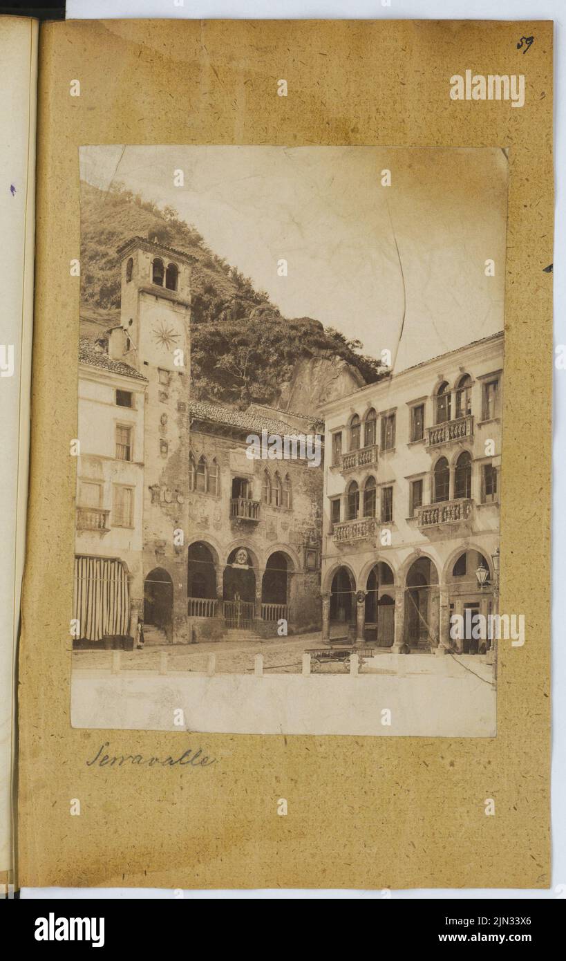 Stiehl Otto (1860-1940): Skizze und Fotoalbum 5: Castello di Serravalle Stockfoto