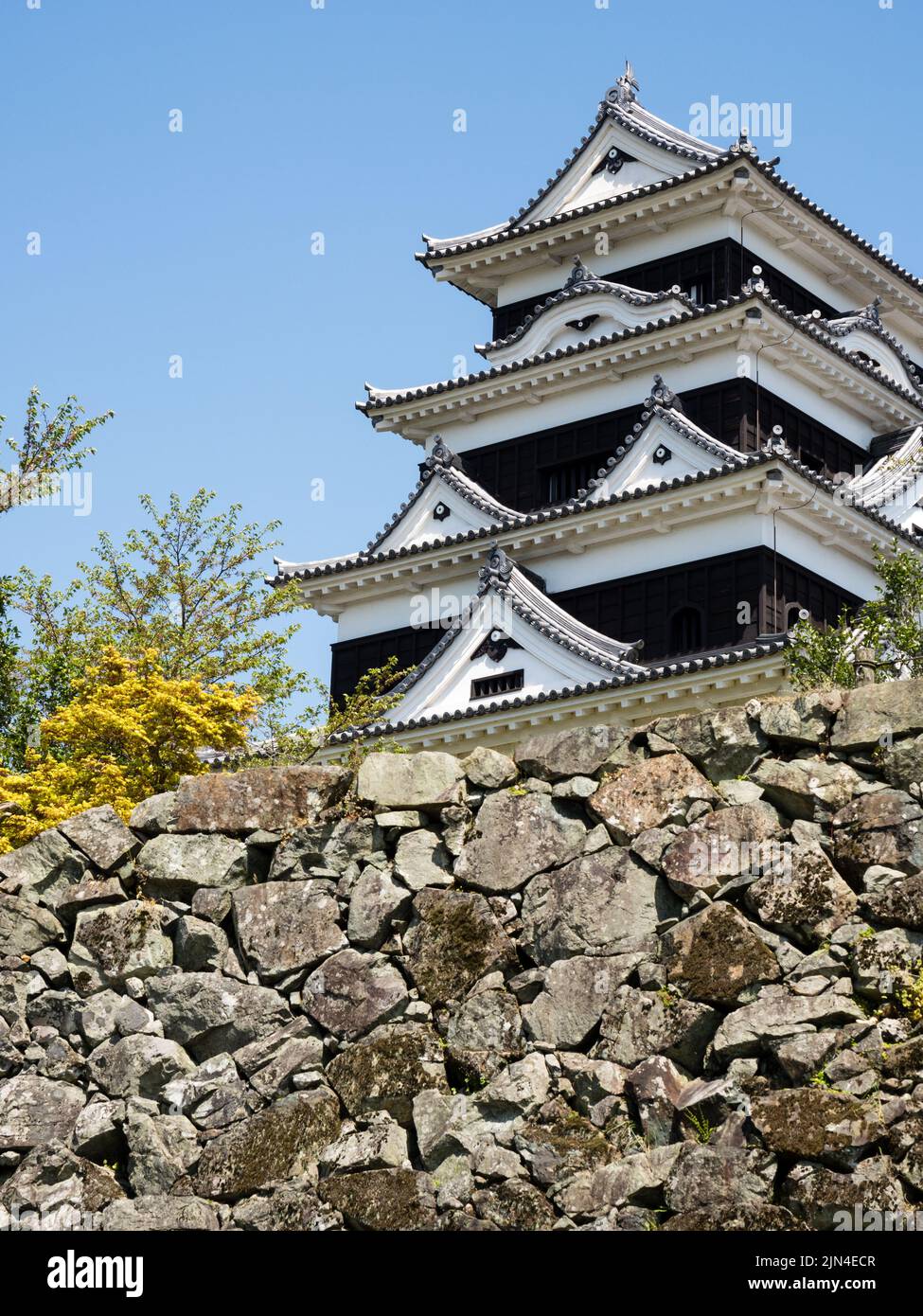 Hauptburg der Burg Ozu, rekonstruiert im Jahr 2004 mit traditionellen Baumethoden - Präfektur Ehime, Japan Stockfoto