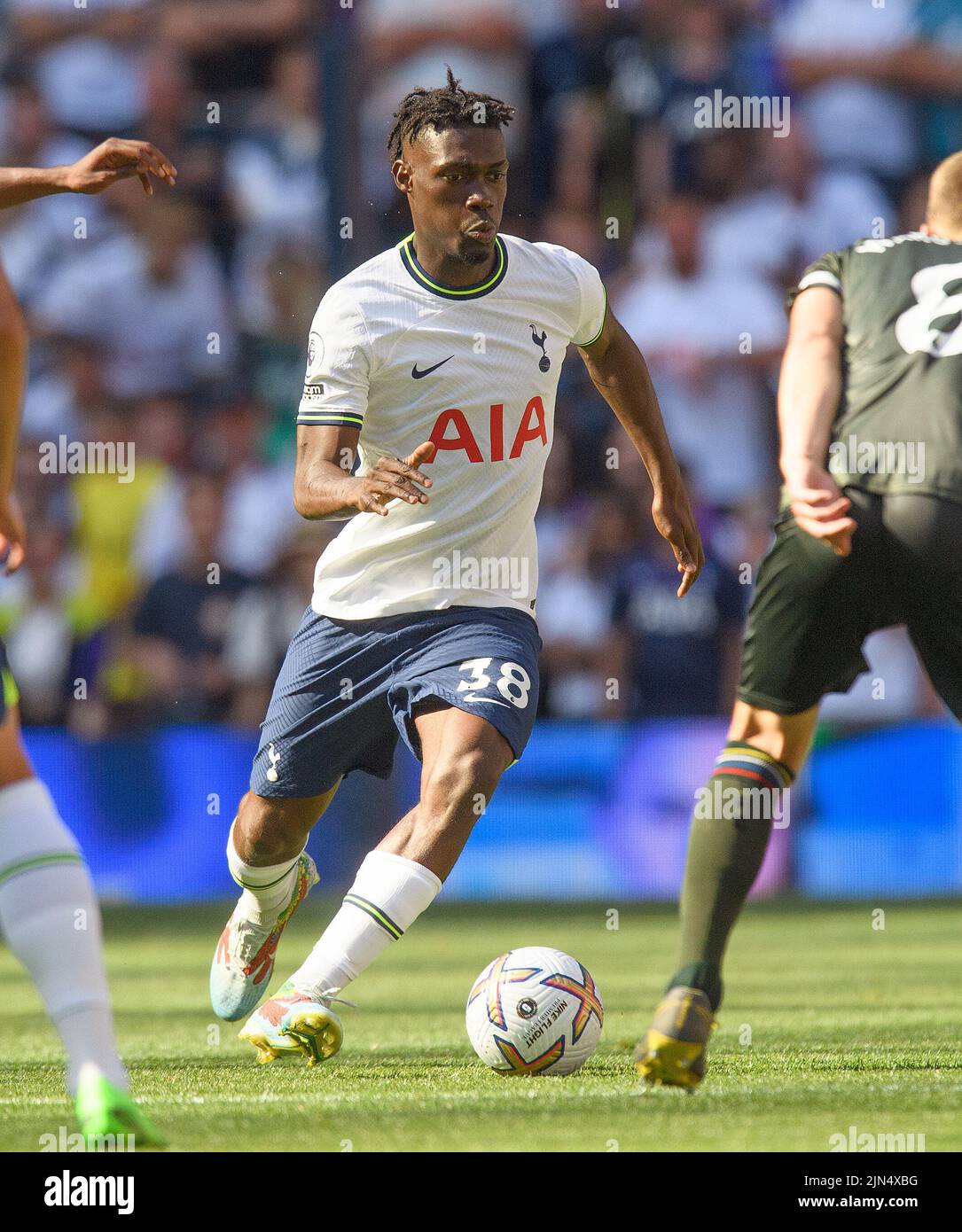 06 Aug 2022 - Tottenham Hotspur gegen Southampton - Premier League - Tottenham Hotspur Stadium Yves Bissouma von Tottenham Hotspur während des Spiels gegen Southampton Bildnachweis: © Mark Pain / Alamy Live News Stockfoto