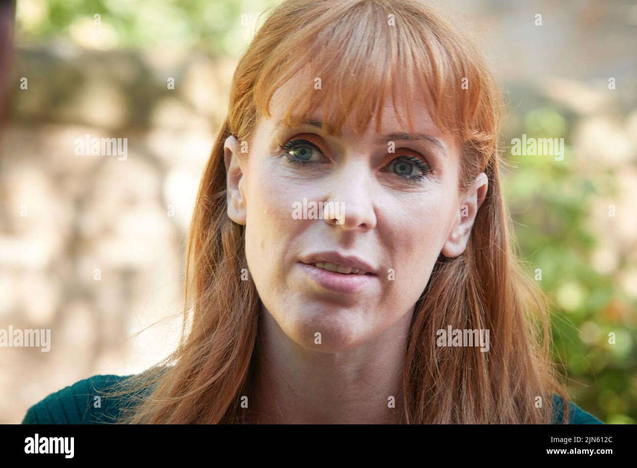 Edinburgh Schottland, Großbritannien 09. August 2022. Anas Sarwar, der schottische Labour-Vorsitzende, und die Parlamentsabgeordnete von Angela Rayner besuchen Kidzcare, eine Kinderbetreuungseinrichtung, um sich mit Mitarbeitern zu treffen und mehr über den Service zu erfahren, den das Zentrum bietet Stockfoto
