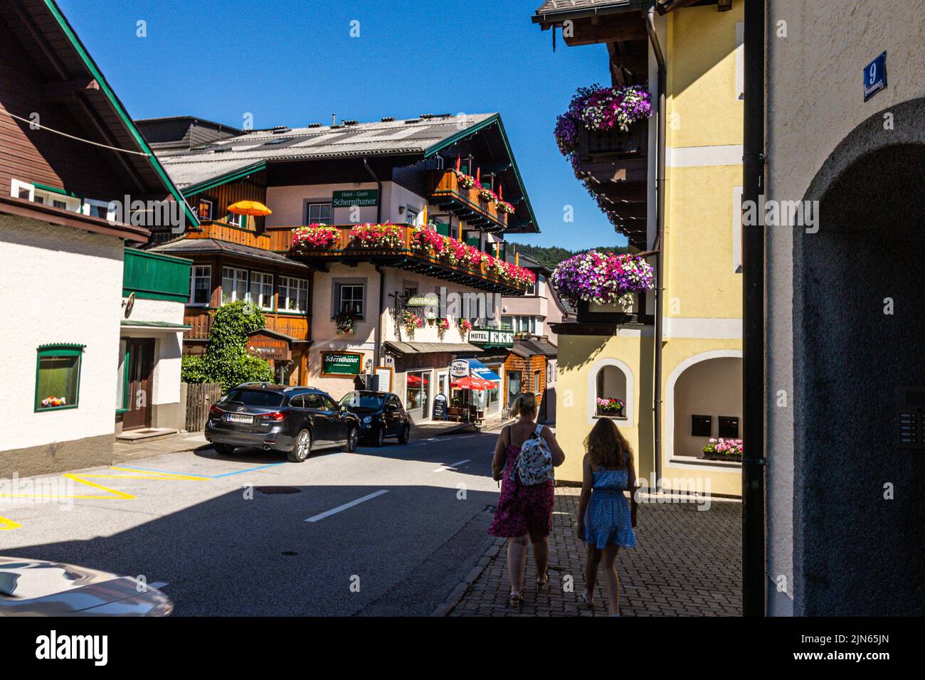 St. Gilgen ist ein Dorf am Wolfgangsee im österreichischen Bundesland Salzburg im Salzkammergut. Österreich. Stockfoto