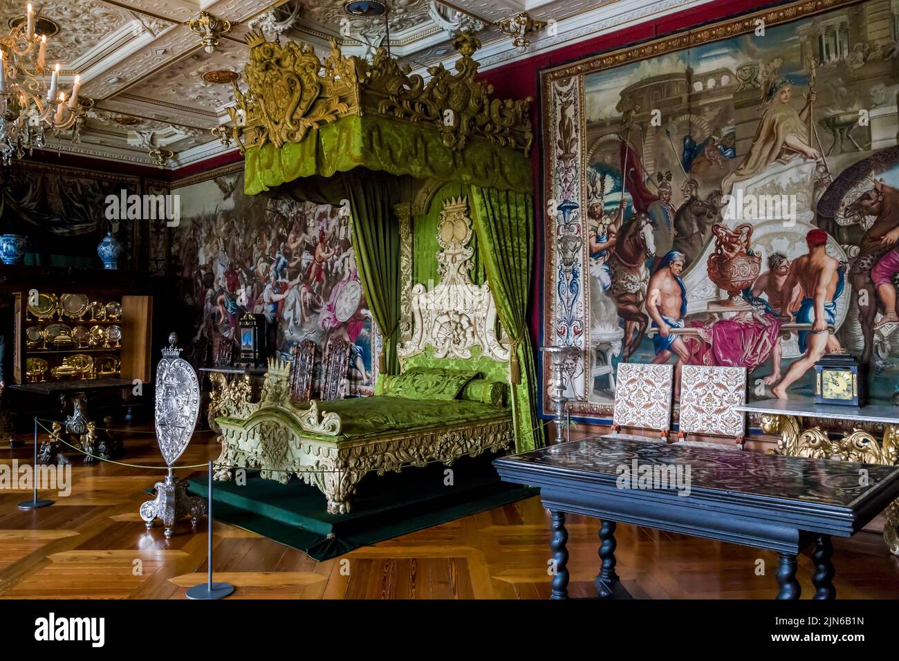 HILLEROD, DÄNEMARK - 30. JUNI 2016: Dies ist das königliche Schlafzimmer im Schloss Frederiksborg. Stockfoto