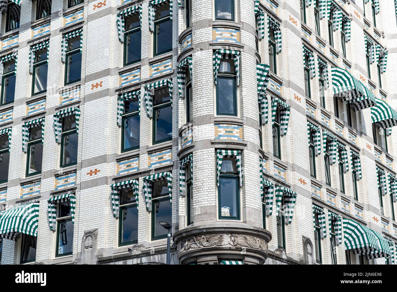 Rotterdam Stadtzentrum, Oudehaven, historischer Hafen, das Weiße Haus, historisches Bürogebäude, Niederlande, Stockfoto