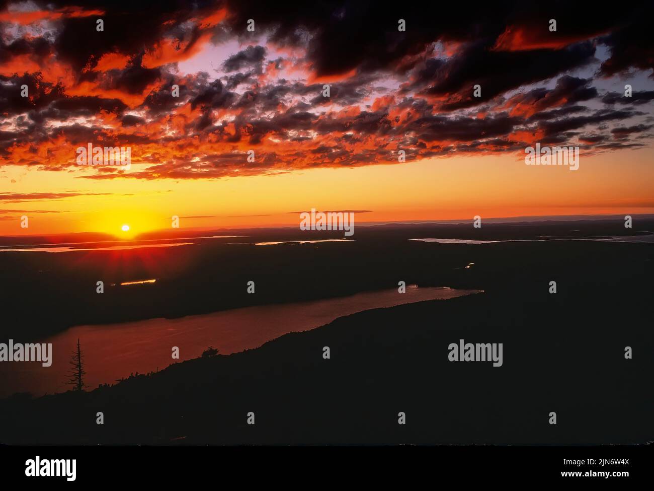 Eagle Lake Sonnenuntergang vom Cadilac Mountain, Arcadia National Park, Maine Stockfoto