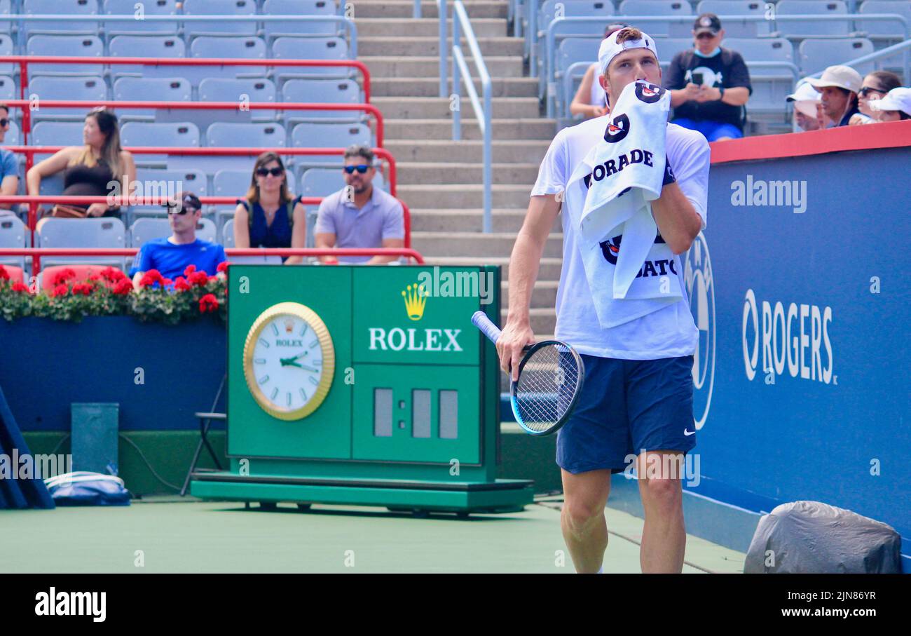 Jack Draper, britischer Tennisspieler, übt mit Andy Murray aus Großbritannien bei den National Bank Open, IGA Stadium in Montreal, Kanada. 5. August 2022. Stockfoto