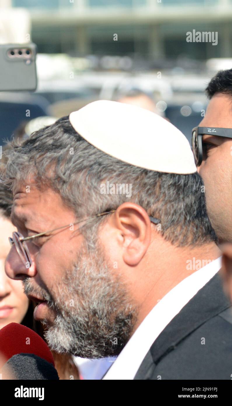 Itamar Ben Gvir, israelischer rechter Anführer der Otzma Yehudit-Partei, auf dem Weg zum Tempelberg während der Tisha-B'AV-Gebete in Jerusalem, Israel. Stockfoto