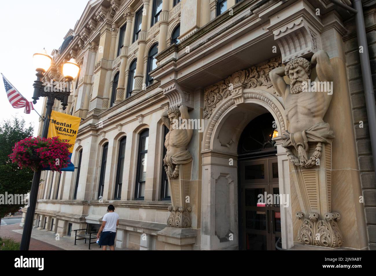 Wayne County Courthouse in der Innenstadt von Wooster Ohio Stockfoto