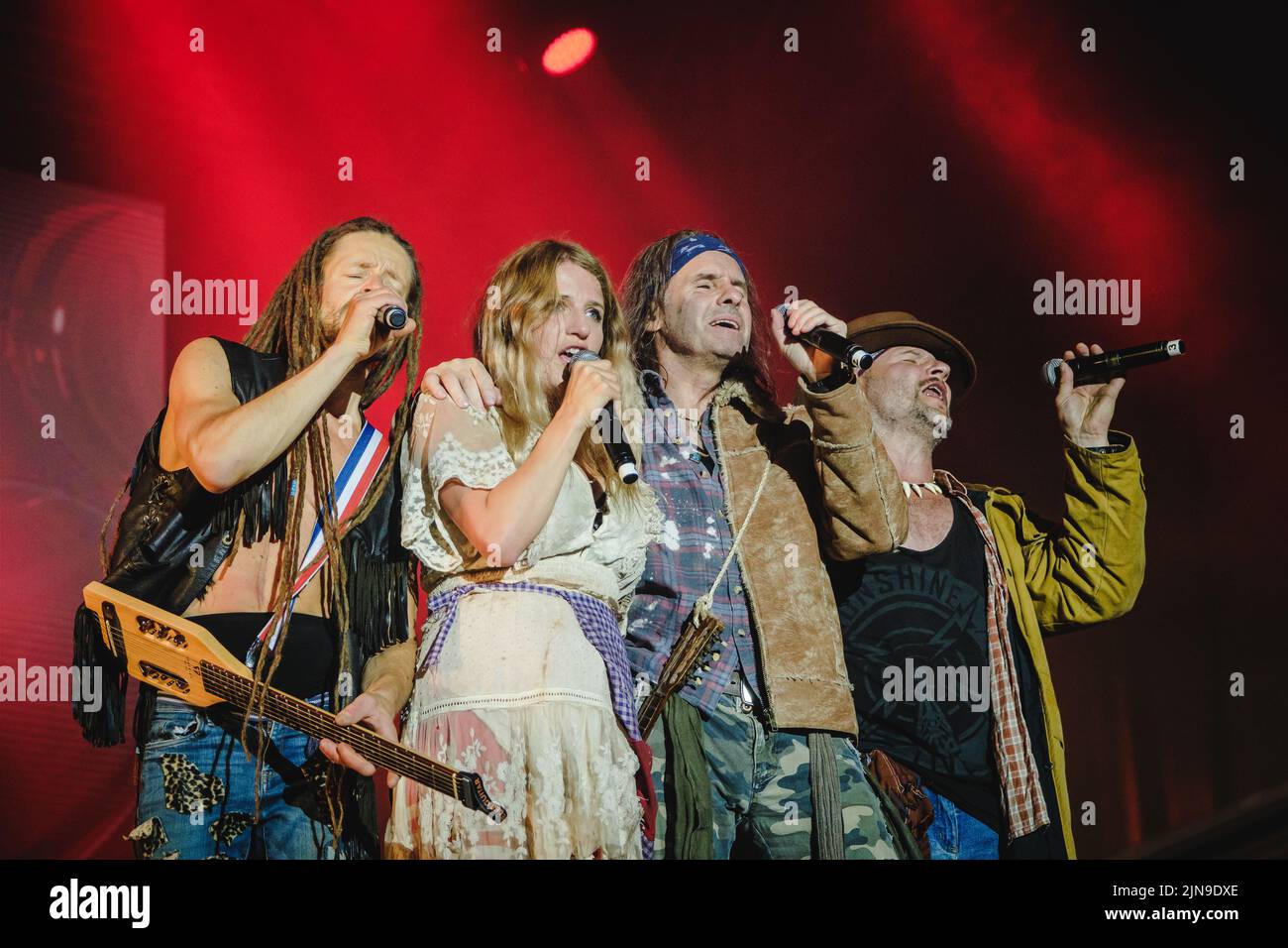 Flumserberg, Schweiz. 29., Juli 2022. Die schwedische Gruppe Rednex gibt während der "die Mega 90s Party" ein Live-Konzert im Rahmen des Flumserberg Open Air 2022. (Foto: Gonzales Photo - Tilman Jentzsch). Stockfoto