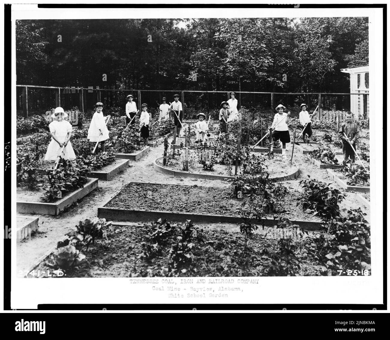 Tennessee Coal, Iron and Railroad Company. Kohlebergwerk - Bayview, Alabama, White School Garden Stockfoto