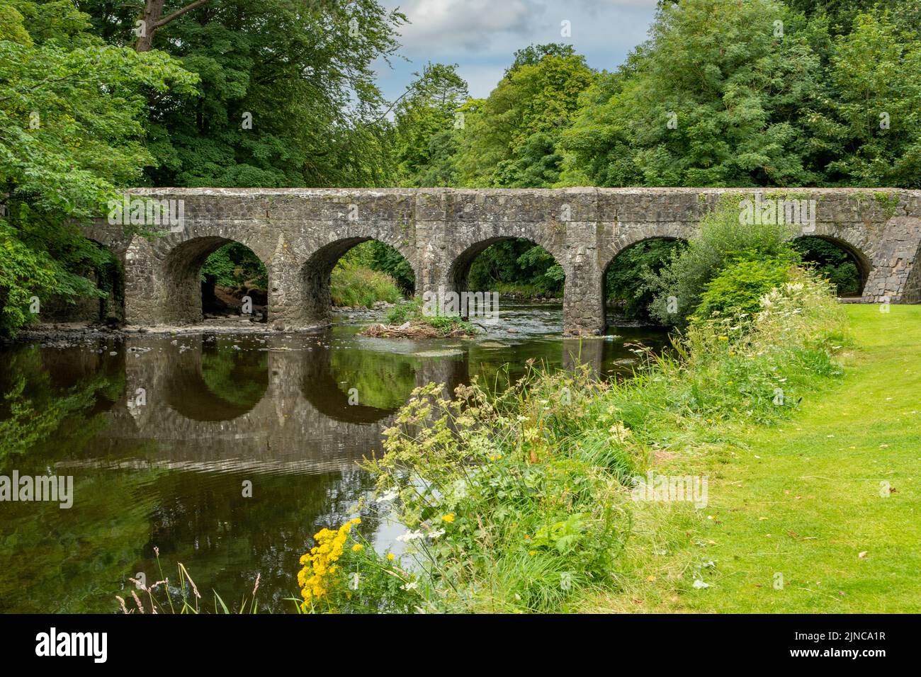 Deerpark Bridge, Antrim Castle, Antrim, Nordirland Stockfoto