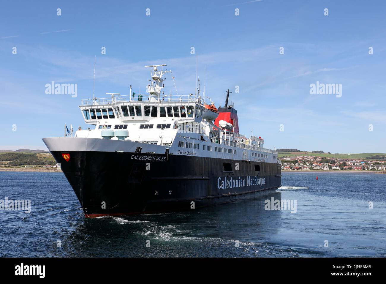 Caledonian MacBrayne Fähre, Caledonian Isles, segelt nach Isle of Arran, über den Firth of Clyde, verlassen Ardrossan. Ayrshire, Schottland, Großbritannien Stockfoto
