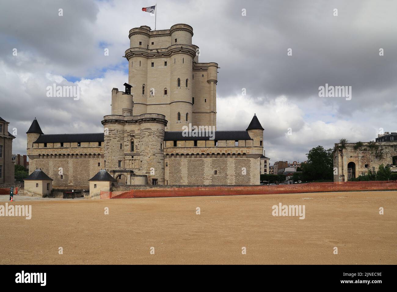 PARIS, FRANKREICH - 15. MAI 2015: Dies ist der Bergfried des Schlosses von Vincennes. Stockfoto