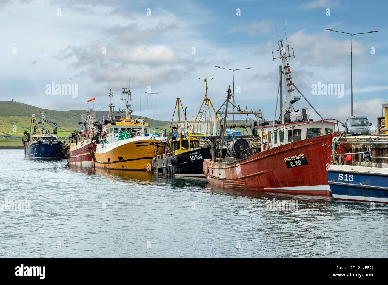 Fischerboote in Harbor, Dingle, Co. Kerry, Irland Stockfoto