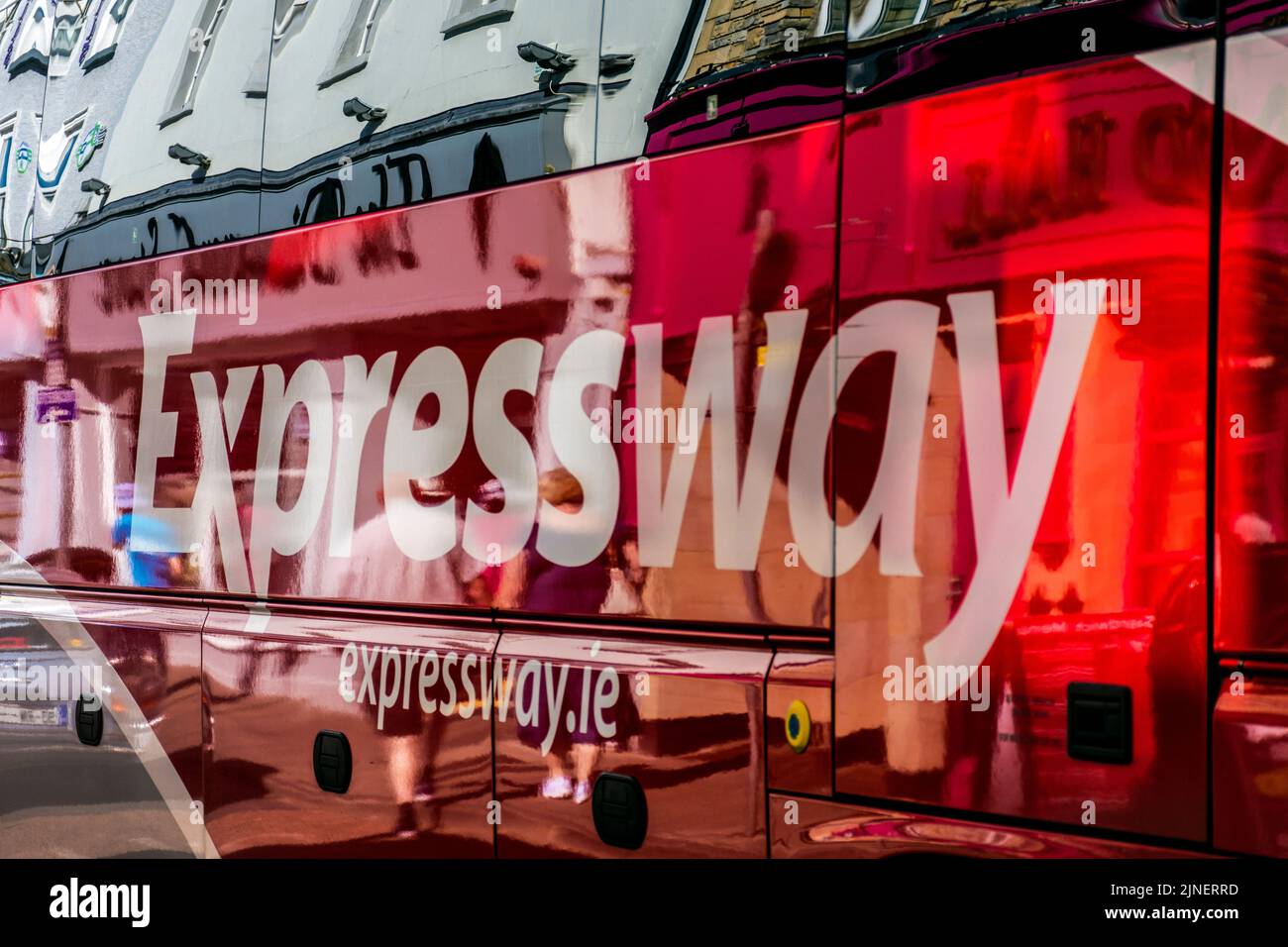 Bus Eireann Expressway Coach, Donegal Town, County Donegal, Irland Stockfoto