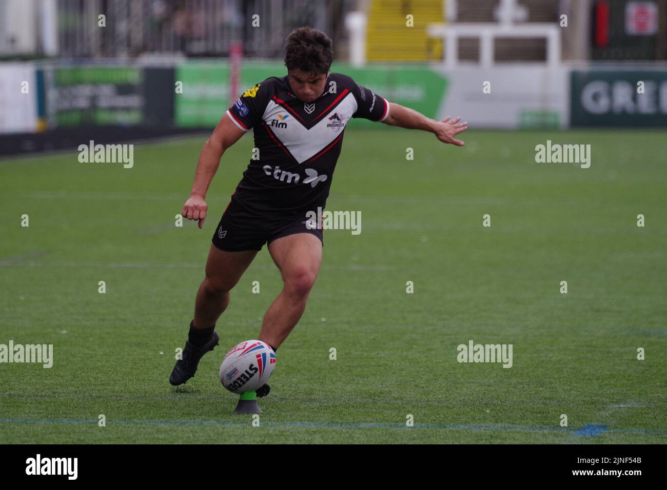 Newcastle upon Tyne, England, 7. August 2022. Oliver Leyland tritt bei der Betfred Championship im Kingston Park gegen Newcastle Thunder in London Broncos ins Tor. Quelle: Colin Edwards Stockfoto