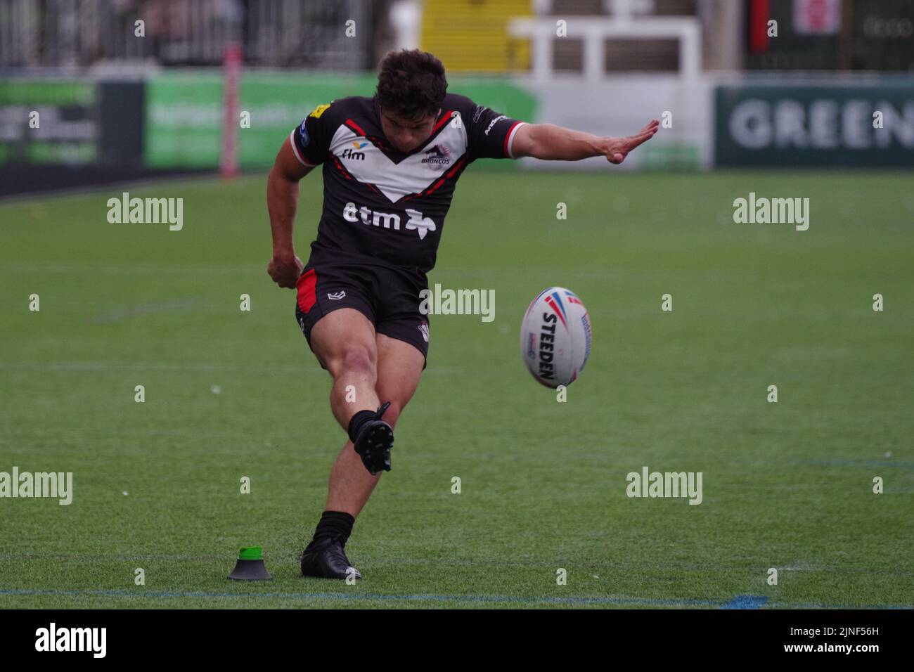 Newcastle upon Tyne, England, 7. August 2022. Oliver Leyland tritt bei der Betfred Championship im Kingston Park gegen Newcastle Thunder in London Broncos ins Tor. Quelle: Colin Edwards Stockfoto