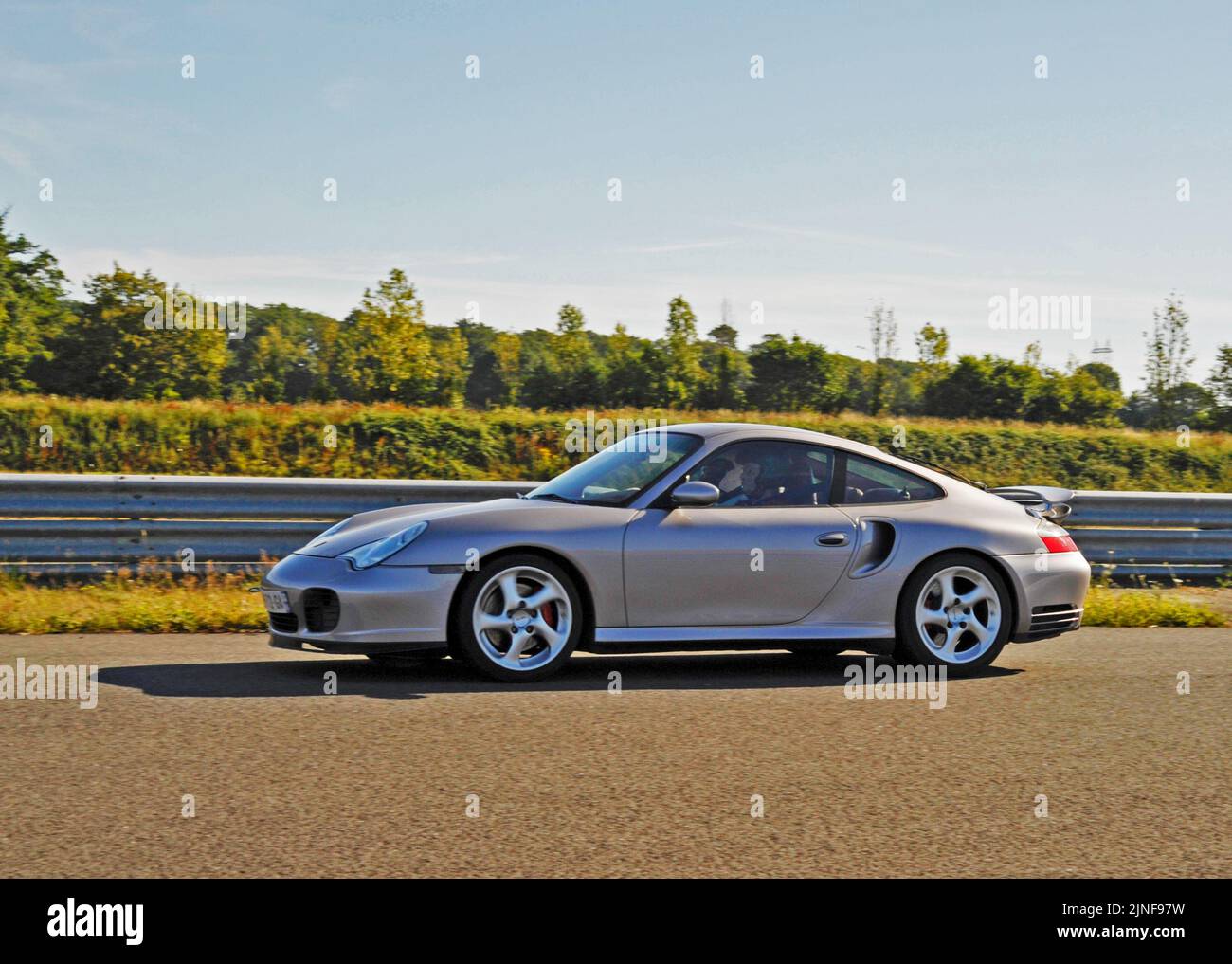 Porsche 911 Turbo mit Geschwindigkeit Stockfoto