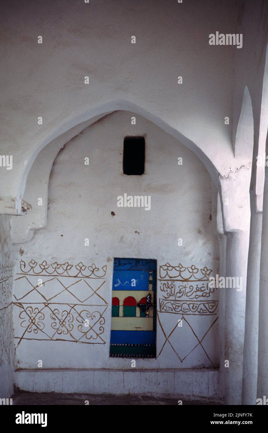 Djibla Jemen Königin Arwa Moschee Gemälde vor der Tür Stockfoto
