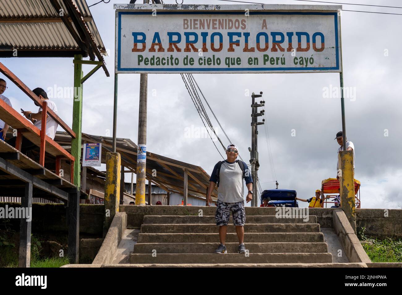 Die Hafeneinfahrt zum Barrio Florido, in der Nähe von Iquitos, Peru Stockfoto