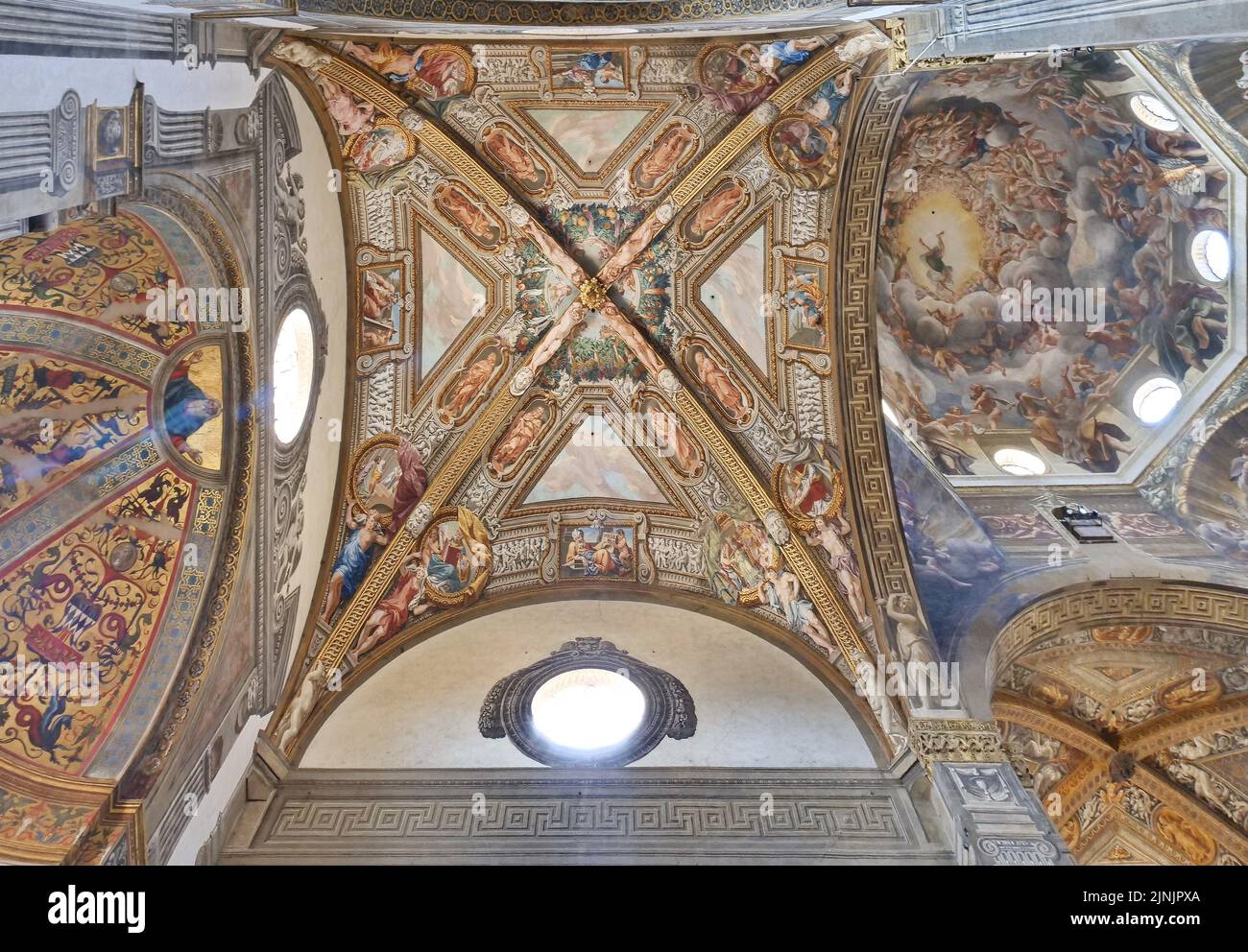 Die Kathedrale von Parma Innenräume, Architektur und Kunstwerke Details. Emilia Romagna, Italien. Stockfoto