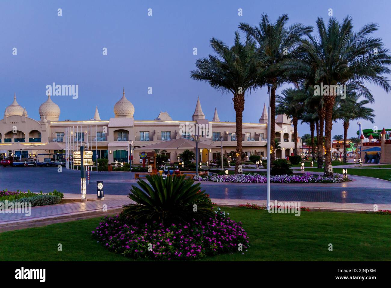Ägypten, Sharm el-Sheikh 01. Mai 2019 : Hotelrezeption Albatros Aqua Blu, Hotelarchitektur im orientalischen Stil. Stockfoto