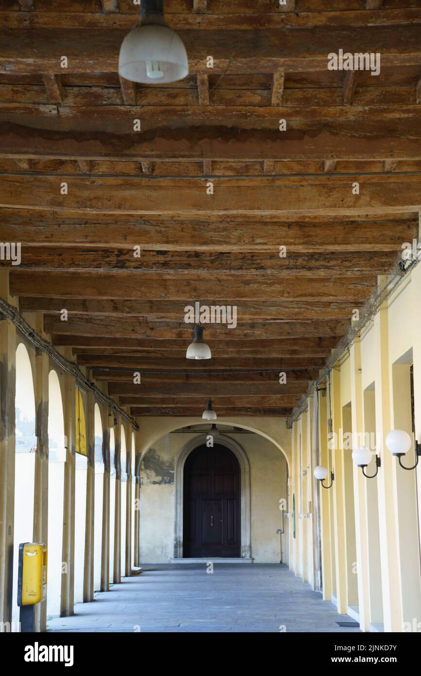 Außenansicht der historischen Gebäude von Guastalla, Provinz Reggio Emilia, Emilia-Romagna, Italien Stockfoto