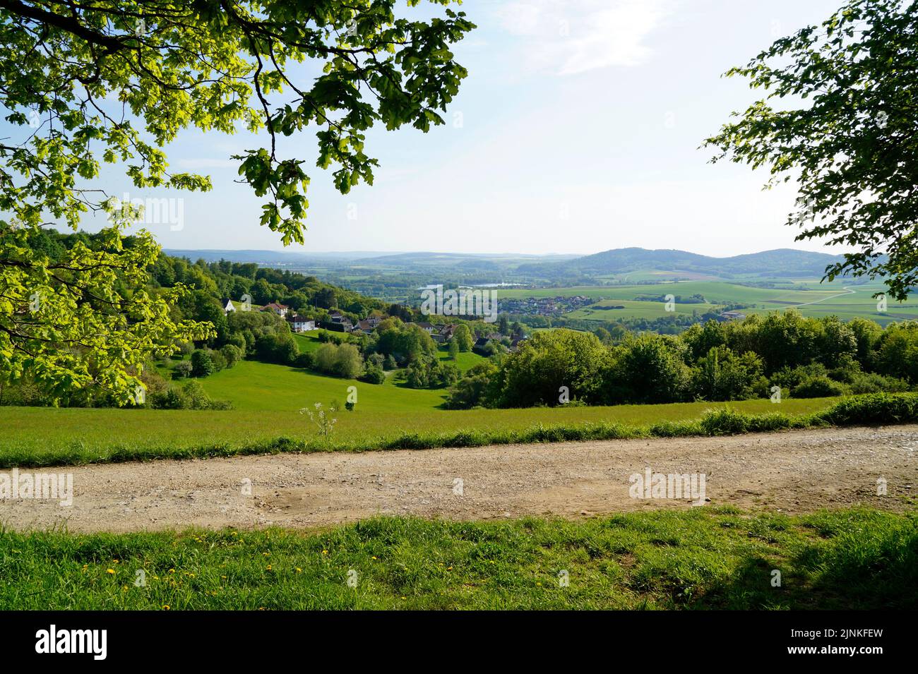 Die schöne Landschaft rund um die Stadt Bad Staffelstein nördlich von Bamberg, der bayerischen Region Oberfranken, Süddeutschland Stockfoto