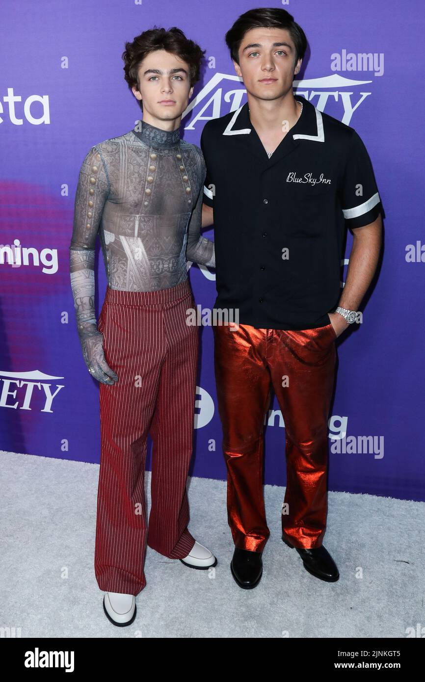 HOLLYWOOD, LOS ANGELES, KALIFORNIEN, USA - 11. AUGUST: AVI Angel und Bruder Asher Angel kommen zur Variety 2022 Power of Young Hollywood-Veranstaltung von Facebook Gaming, die am 11. August 2022 im NeueHouse Los Angeles in Hollywood, Los Angeles, Kalifornien, USA, stattfand. (Foto von Xavier Collin/Image Press Agency) Stockfoto