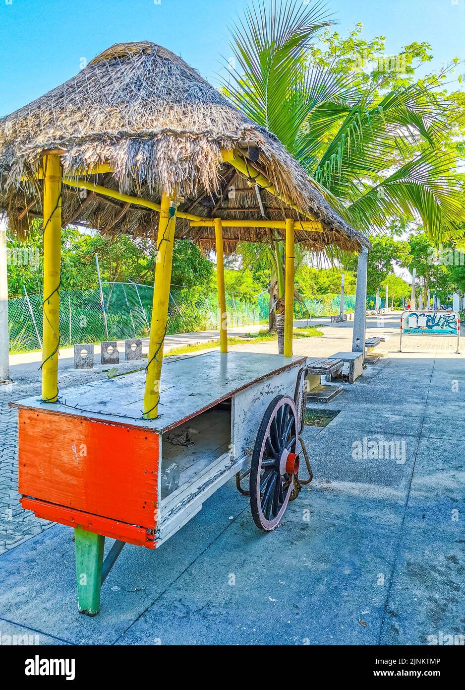 Fahrbarer Orangensaft auf Rädern in Playa del Carmen Mexiko Stockfoto