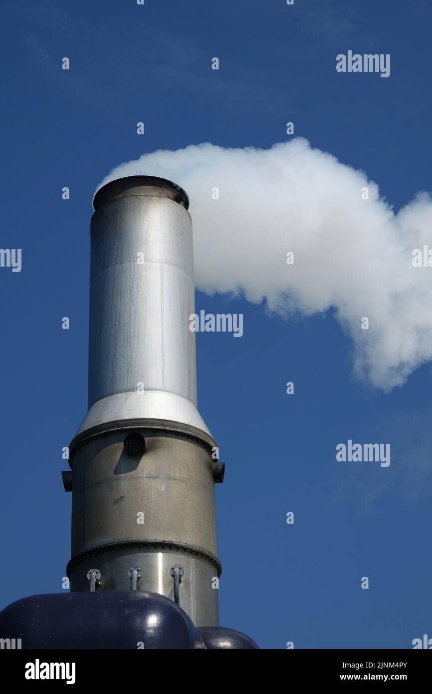 Schiff, Rauchschwaden, Emissionen, Schiffe, Rauchschwaden, Emission Stockfoto