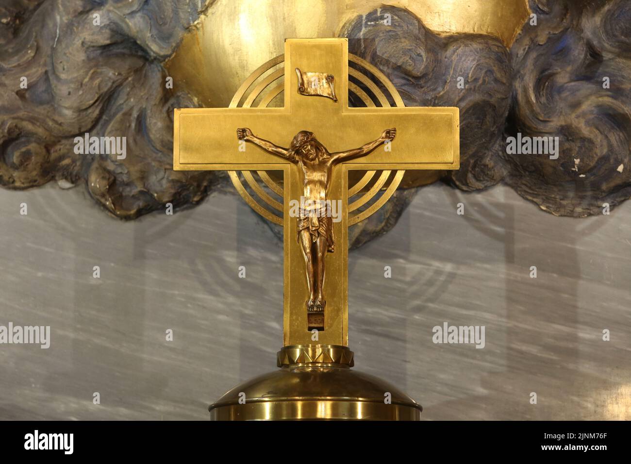 Jésus-Christ sur la croix. Chapelle de la Vierge. Eglise Saint-Clodoald. Saint-Cloud. Ile-de-France. Frankreich. Europa. Stockfoto