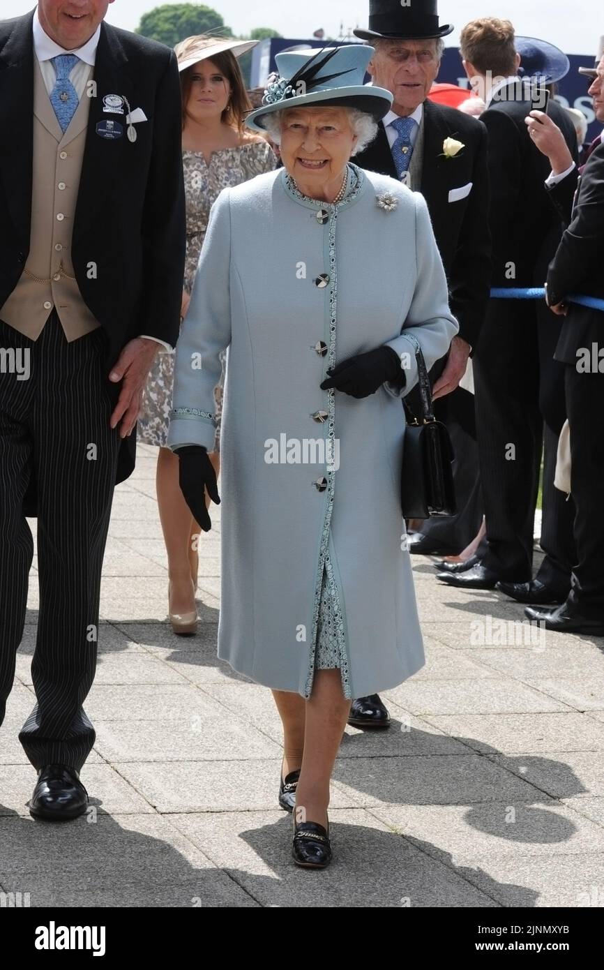 Epsom Derby Queen Elizabeth II 01.06.13 Stockfoto