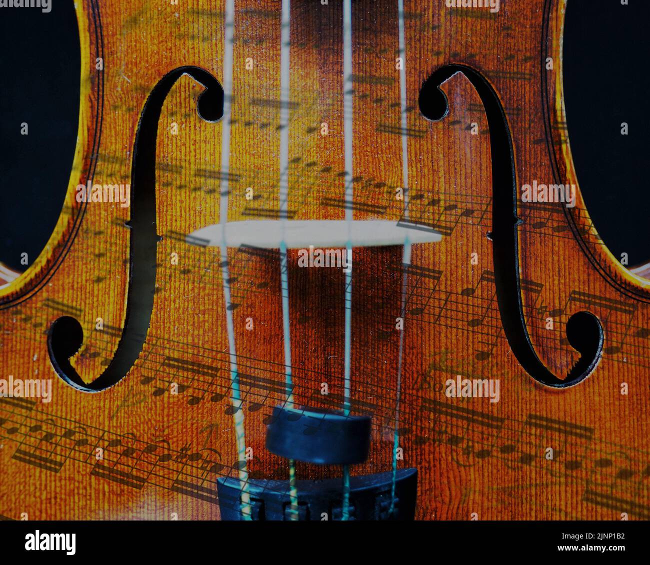 Violine Geige mit Noten im Hintergrund Stockfoto