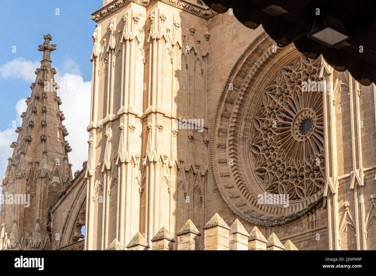 Palma de Mallorca, Spanien. Detail der Portal Mayor Fassade der gotischen Kathedrale von Santa Maria Stockfoto