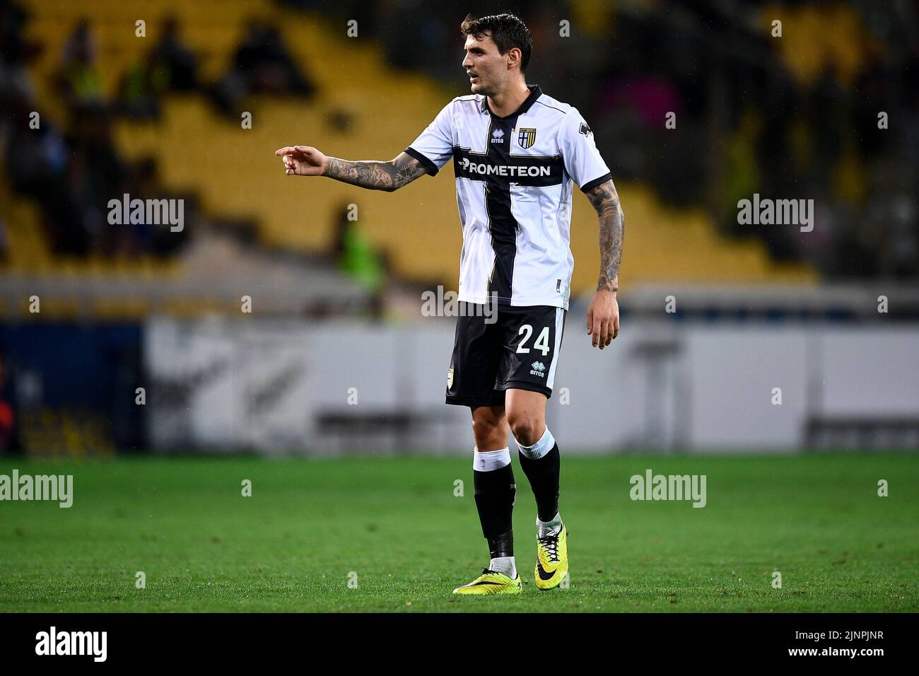 Parma, Italien. 12. August 2022. Stanko Juric von Parma Calcio zeigt sich während des Fußballspiels der Serie B zwischen Parma Calcio und SSC Bari. Kredit: Nicolò Campo/Alamy Live Nachrichten Stockfoto