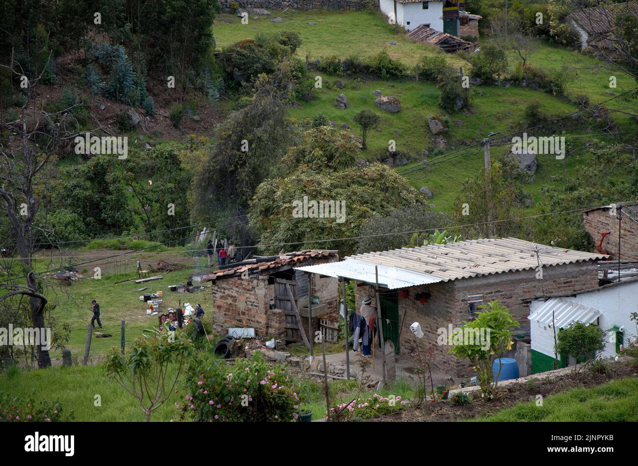 Haus mit Blechdach Stockfoto