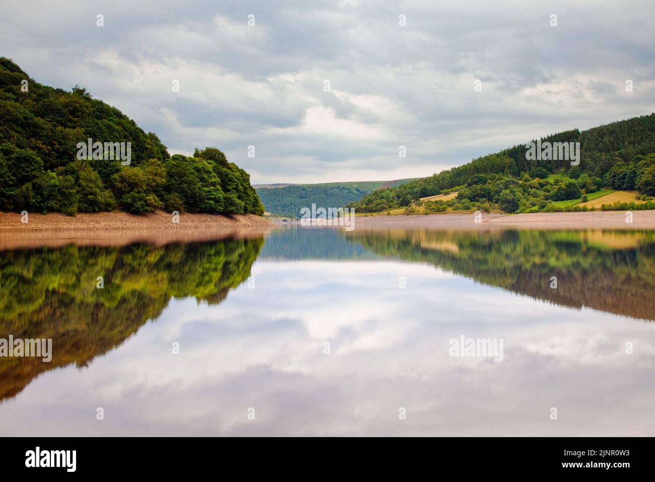 Ladybower Reservoir im Peak District National Park, Derbyshire, Großbritannien Stockfoto