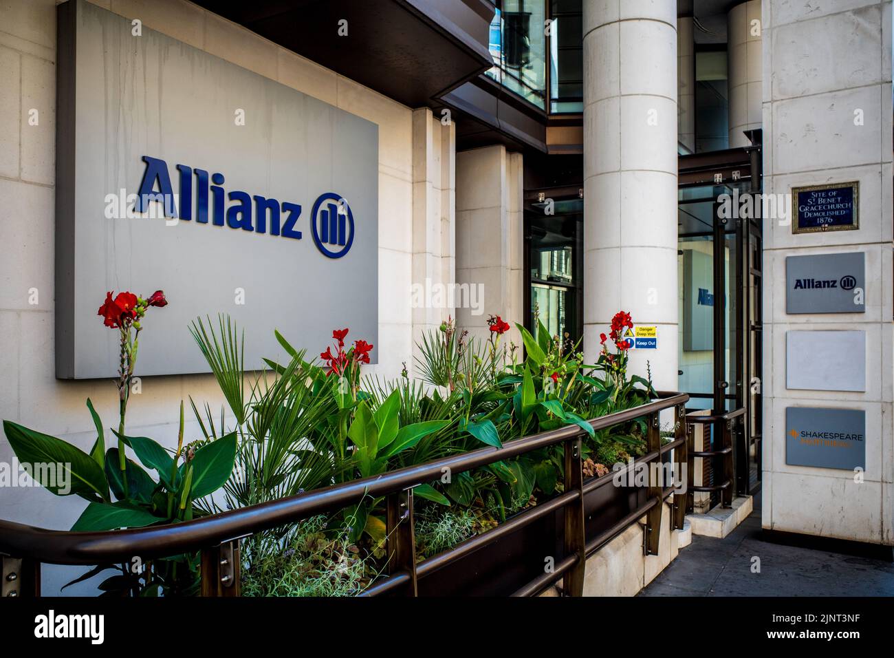 Die Allianz Insurance London ist in der Gracechurch Street 60 im Finanzdistrikt der Stadt London ansässig. Allianz Global Corporate & Specialty London. Stockfoto