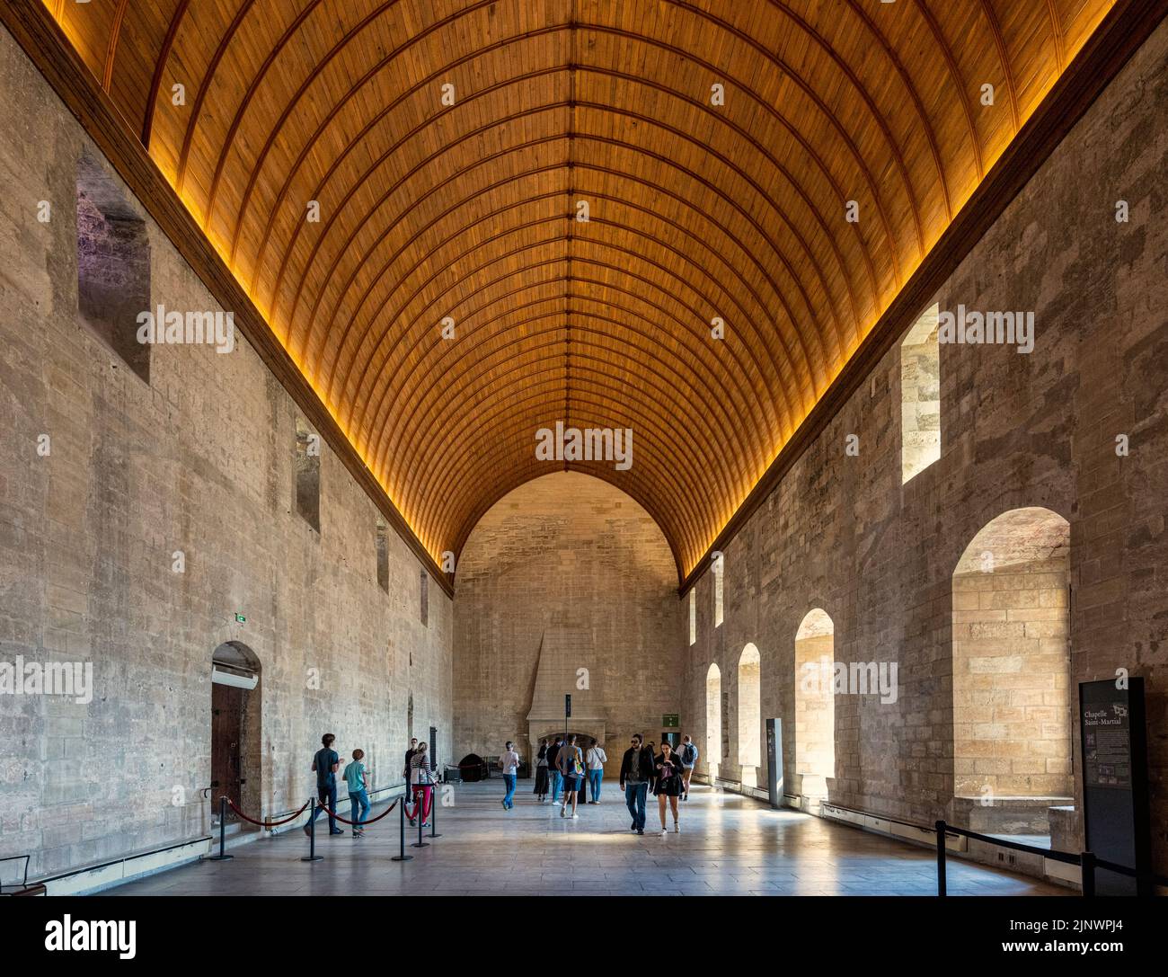 Grand Tinel, oder Bankettsaal, Palais des Papes - Palast der Päpste, Avignon, Vaucluse, Frankreich. Das historische Zentrum von Avignon ist ein UNESCO World He Stockfoto