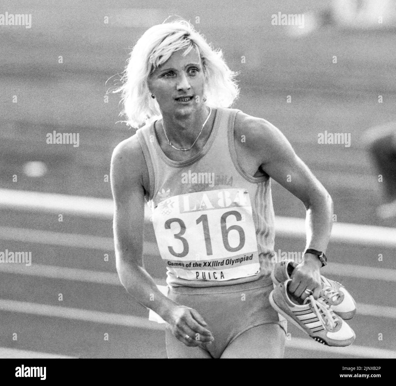 OLYMPISCHE SOMMERSPIELE IN LOS ANGELES 1984 MARICICA PUICA Romania Goldmedaillengewinnerin bei 3000m Stockfoto
