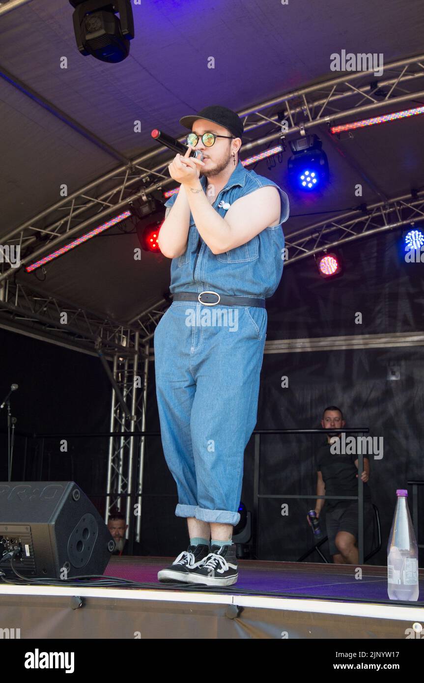 Chester, Großbritannien. 13. August 2022. Husk, Artists Perform for Chester Pride 10. Anniversary (Terry Scott/SPP) Credit: SPP Sport Press Photo. /Alamy Live News Stockfoto