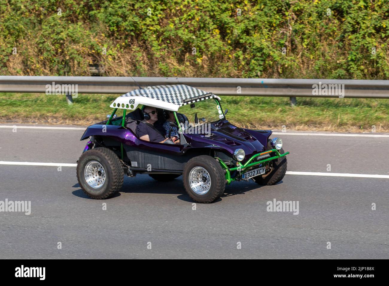 VW-STRANDBUGGY. Meyers Manx Dünenbuggy, ein kleines, auf Erholung ausgerichtetes Automobil, das vom kalifornischen Ingenieur, Künstler, Bootsbauer und Surfer Bruce F. Meyers ursprünglich für den Wüstenrennen entworfen wurde Stockfoto