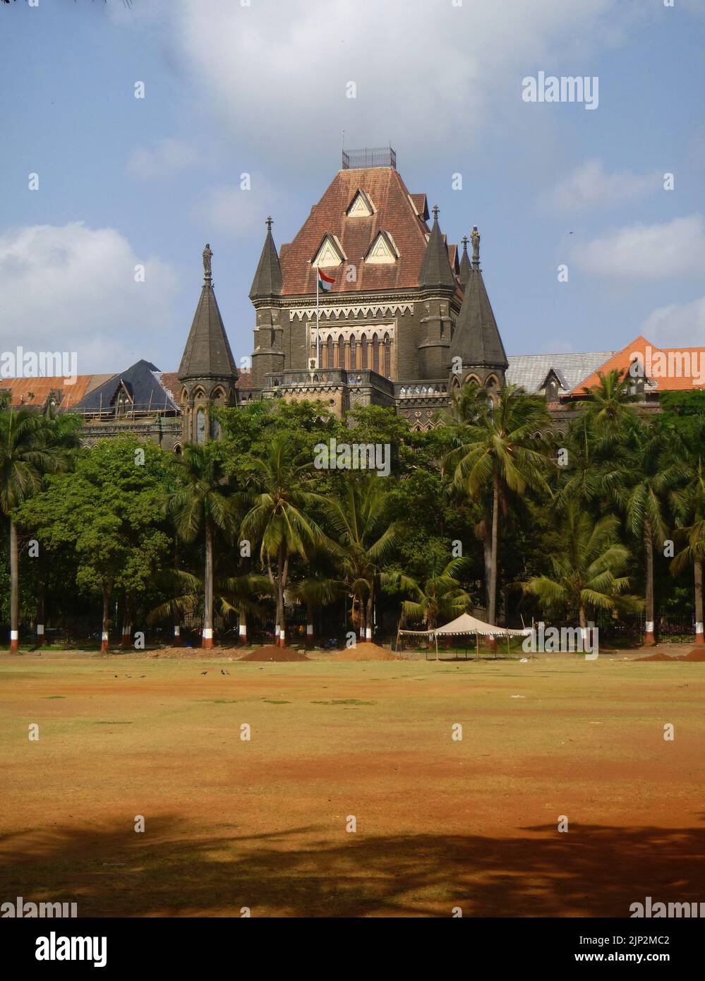 Ein Blick über die Cricket-Plätze des High Court of Bombay, Mumbai, Indien. Stockfoto